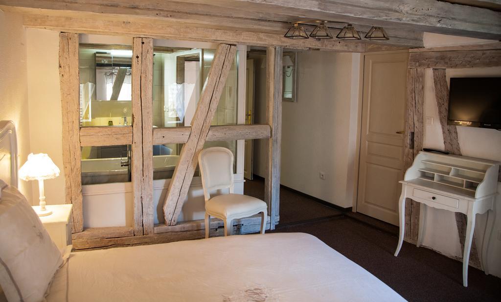 Chambre Le Hupsa Pfannala Saint-Hippolyte  Værelse billede