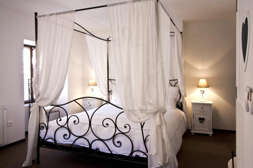 Chambre Le Hupsa Pfannala Saint-Hippolyte  Værelse billede